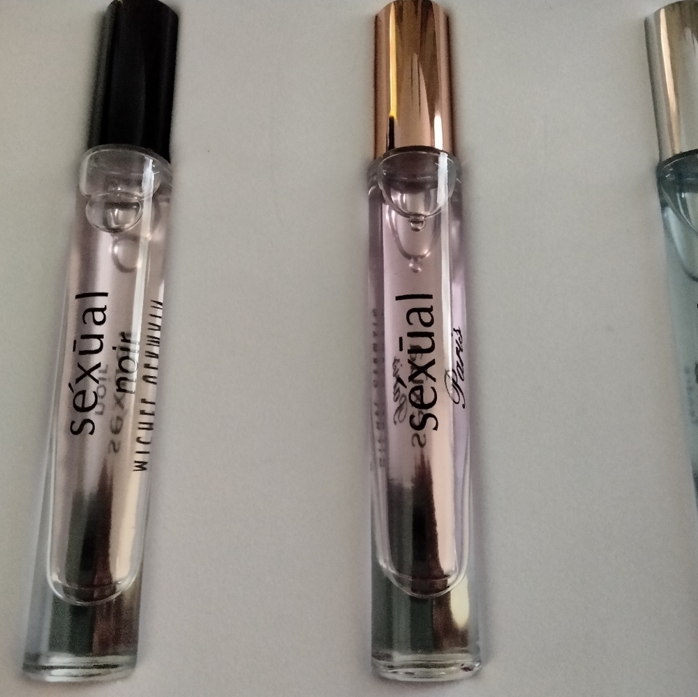 The sexual noir smells AMAZING Michel Germain Sexual collection brand new